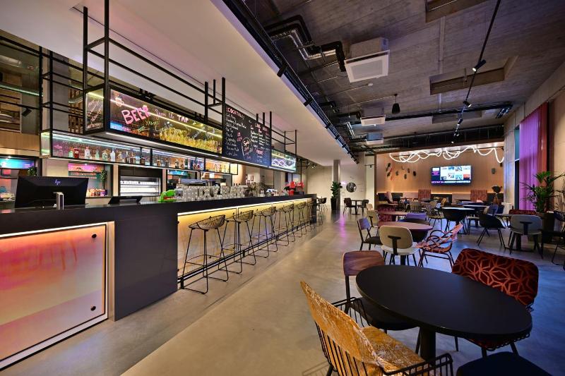 Moxy Outletcity Metzingen - Restoran