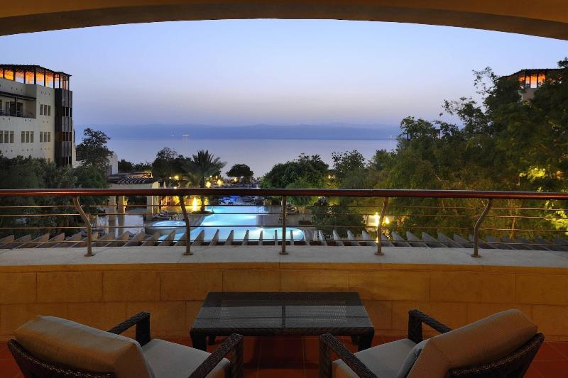 Marriott Dead Sea Resort & Spa - Oda