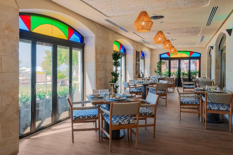 Marriott Dead Sea Resort & Spa - Oda