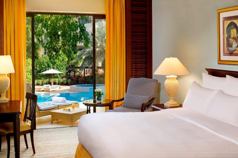 Marriott Dead Sea Resort & Spa - Havuz
