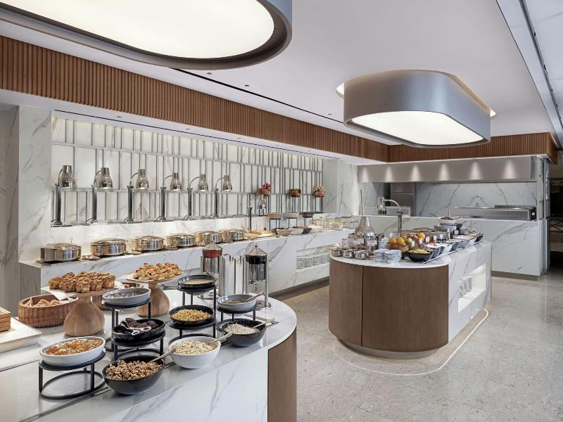 Marriott Dead Sea Resort & Spa - Restoran