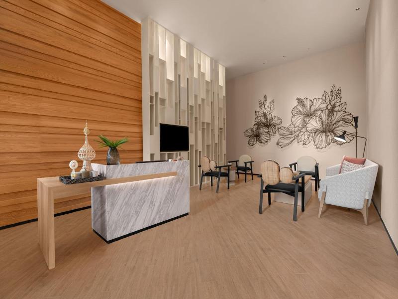 Courtyard By Marriott Bangkok Suvarnabhumi Airport - Genel