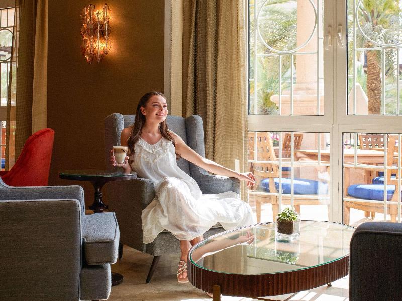 Movenpick Resort & Residences Aqaba - Bar