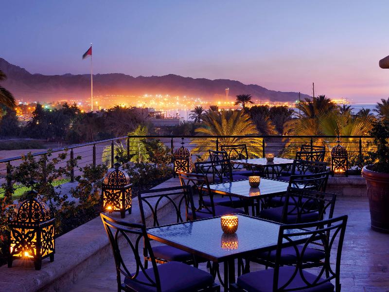 Movenpick Resort & Residences Aqaba - Bar