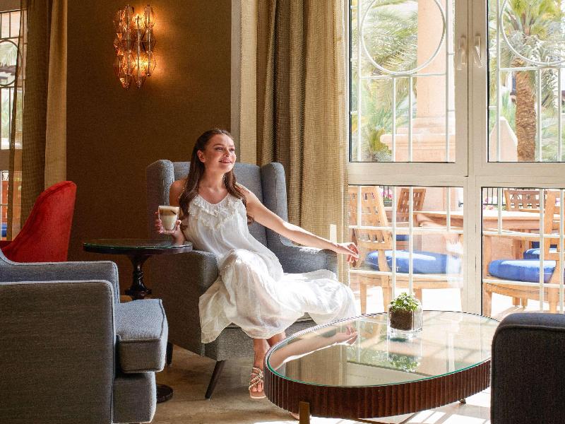 Movenpick Resort & Residences Aqaba - Bar