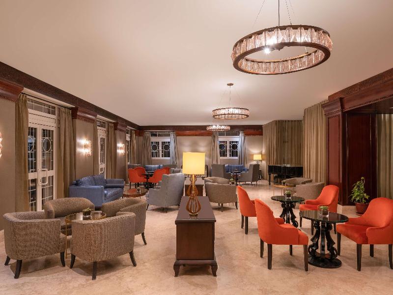 Movenpick Resort & Residences Aqaba - Bar