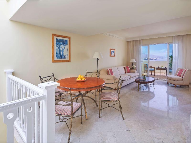 Movenpick Resort & Residences Aqaba - Oda