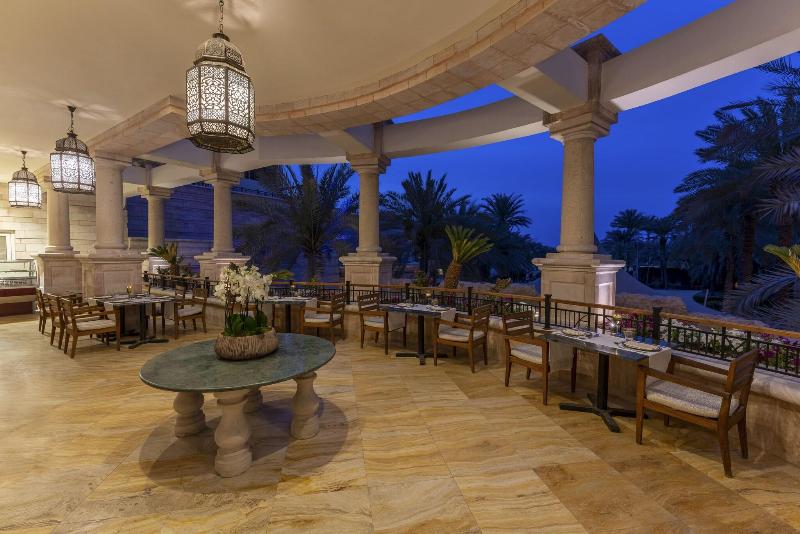 Movenpick Resort & Residences Aqaba - Teras