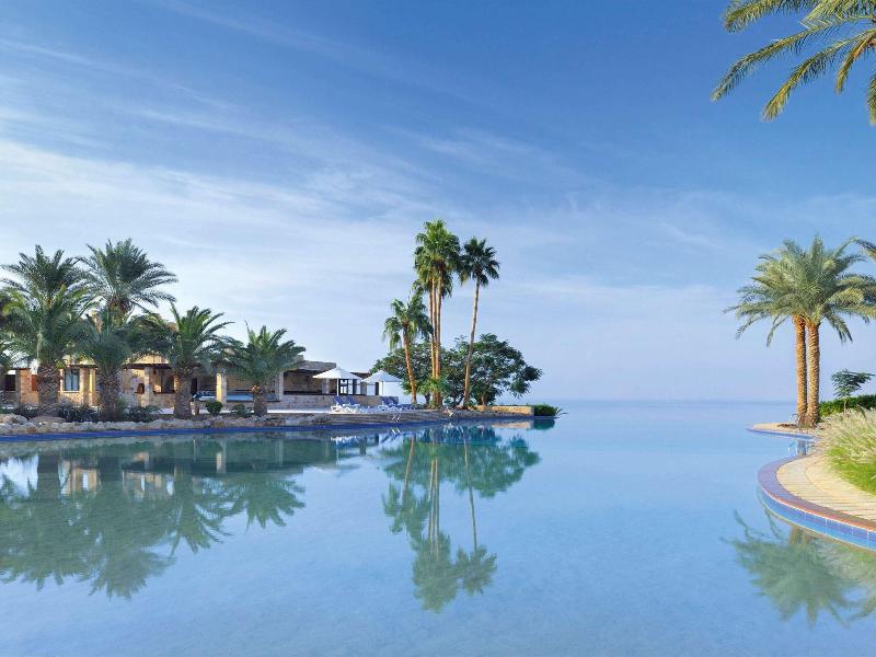 Movenpick Resort & Spa Dead Sea - Bar