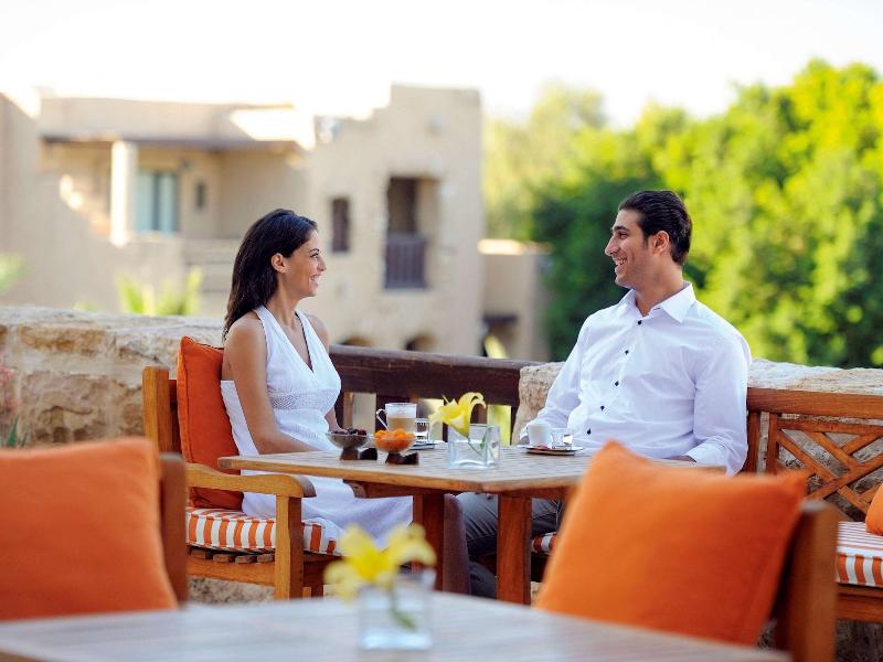 Movenpick Resort & Spa Dead Sea - Bar