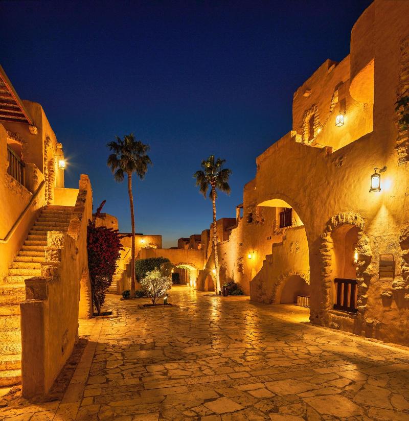 Movenpick Resort & Spa Dead Sea - Aktivite