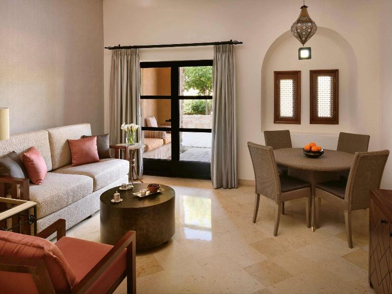 Movenpick Resort & Spa Dead Sea - Oda