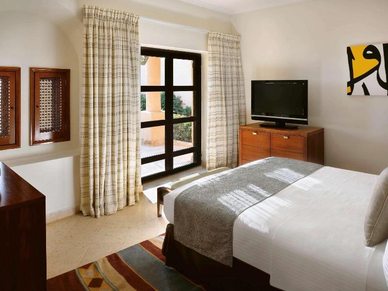 Movenpick Resort & Spa Dead Sea - Oda