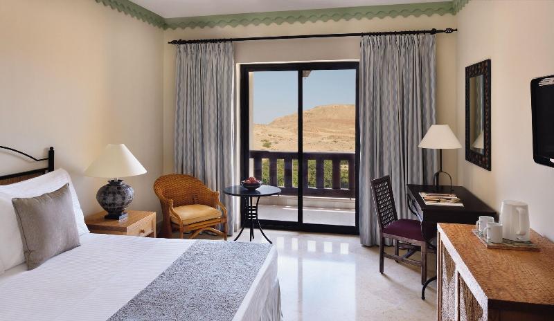 Movenpick Resort & Spa Dead Sea - Oda