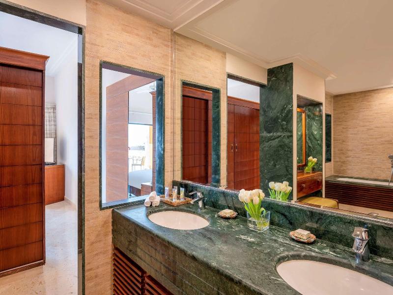 Movenpick Resort & Spa Dead Sea - Oda