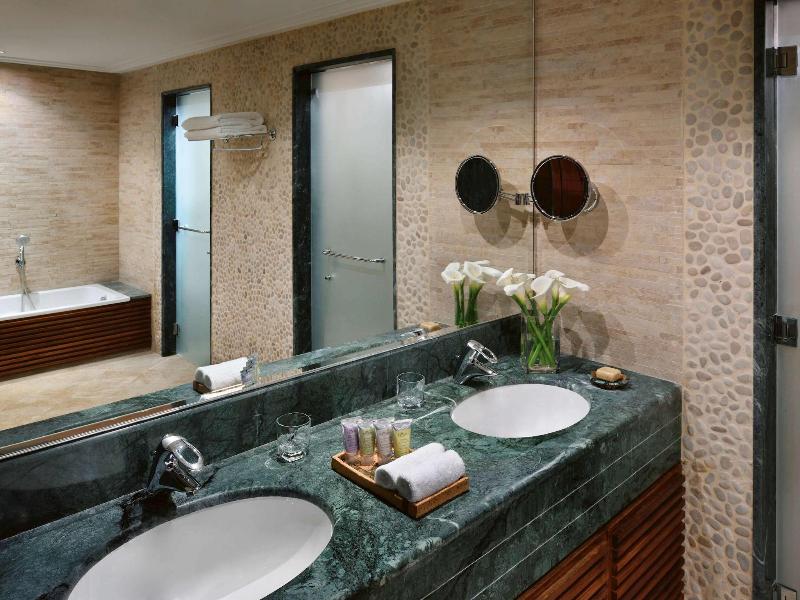 Movenpick Resort & Spa Dead Sea - Oda