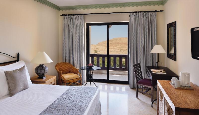 Movenpick Resort & Spa Dead Sea - Oda