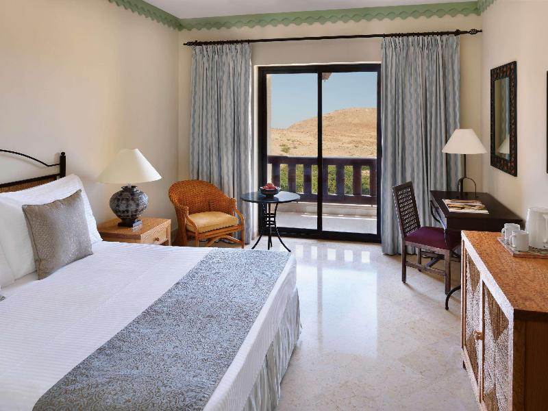 Movenpick Resort & Spa Dead Sea - Oda