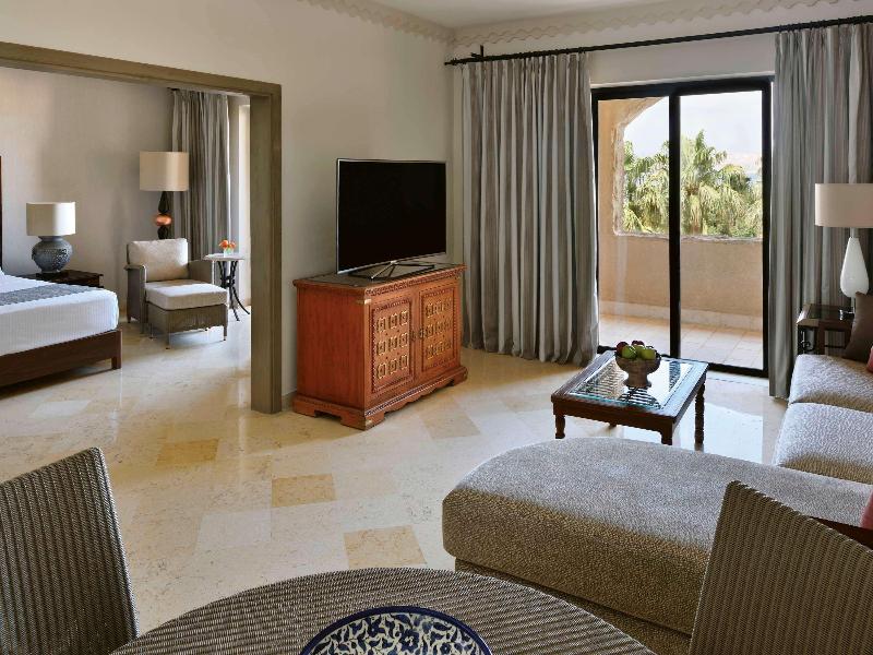 Movenpick Resort & Spa Dead Sea - Oda