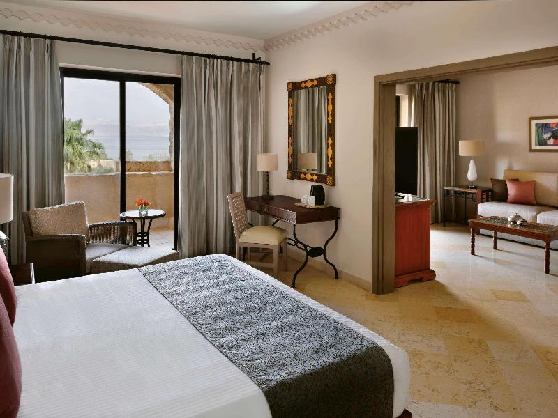 Movenpick Resort & Spa Dead Sea - Oda