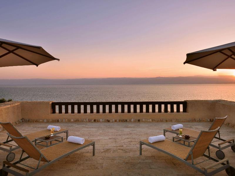 Movenpick Resort & Spa Dead Sea - Oda