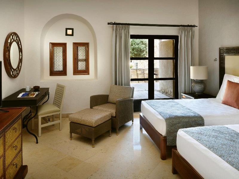 Movenpick Resort & Spa Dead Sea - Oda