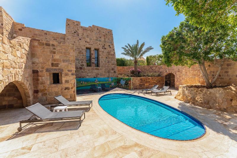 Movenpick Resort & Spa Dead Sea - Havuz