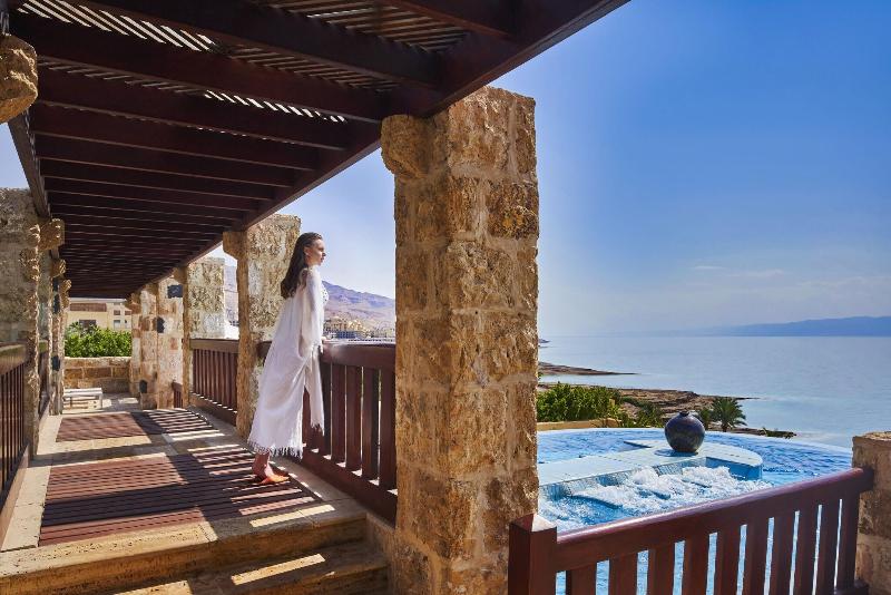 Movenpick Resort & Spa Dead Sea - Havuz