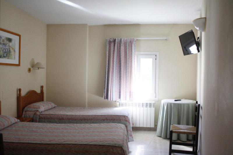 Hotel Joan Canejan - Genel