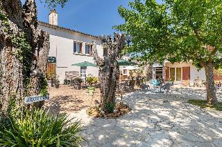 Hotel Les Vieux Acacias