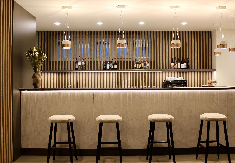 Hotel Mealba Suite & Pool - Bar