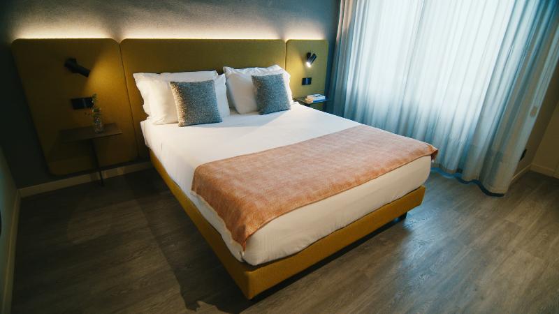 Hotel Mealba Suite & Pool - Oda