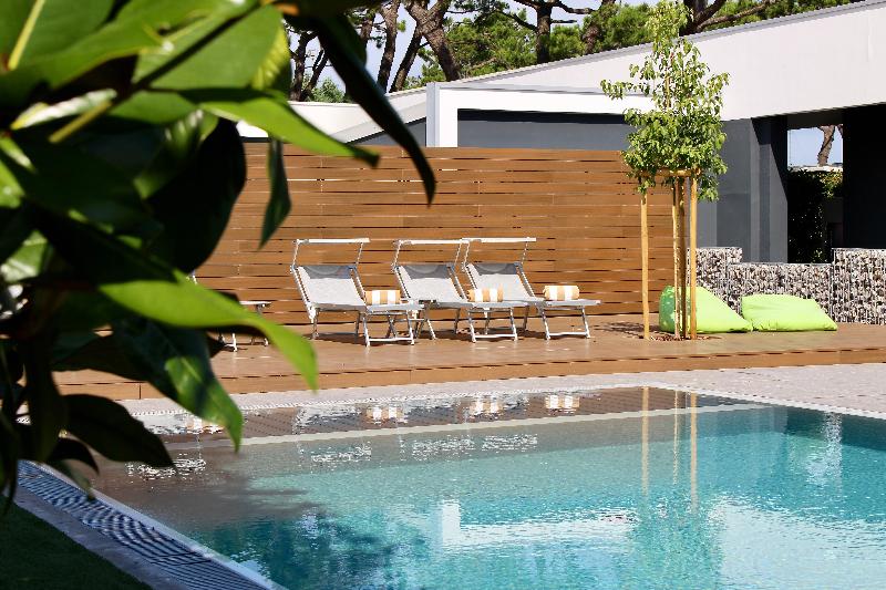 Hotel Mealba Suite & Pool - Havuz