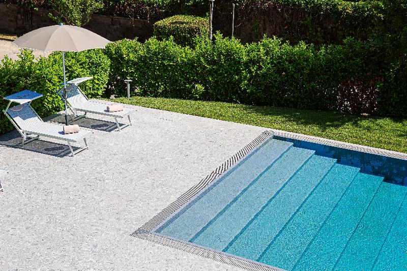 Hotel Mealba Suite & Pool - Havuz