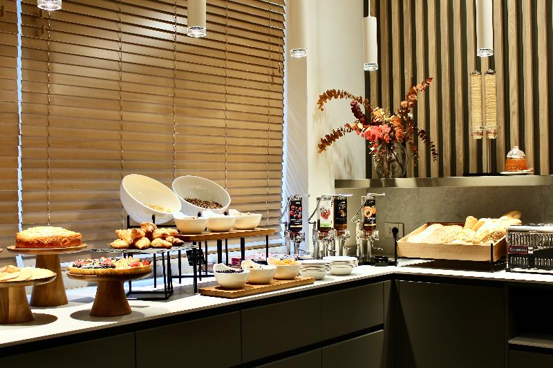 Hotel Mealba Suite & Pool - Restoran