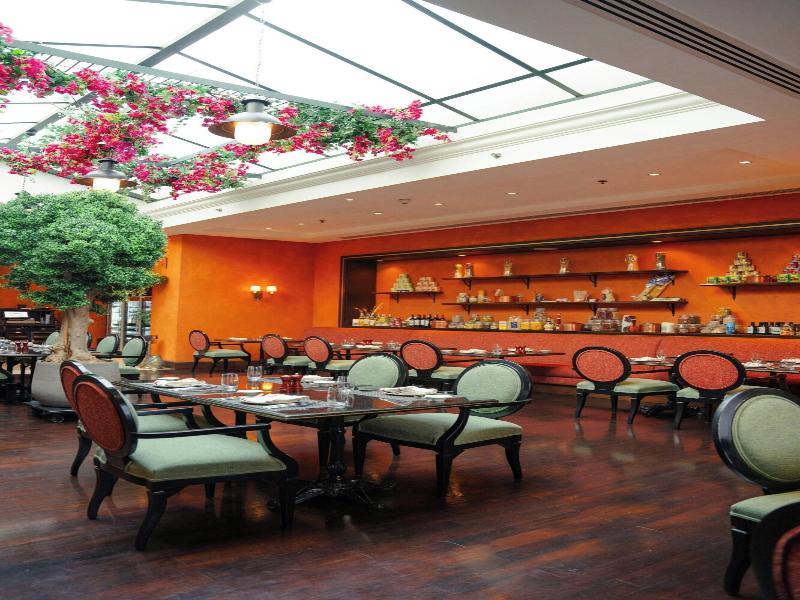 Sheraton Al Nabil - Restoran
