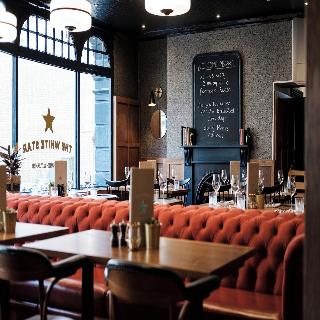 The White Star Tavern fotoÄŸrafÄ±