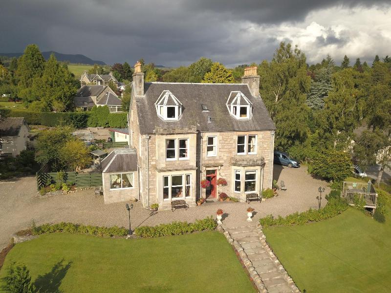 The Poplars Guest House - Genel