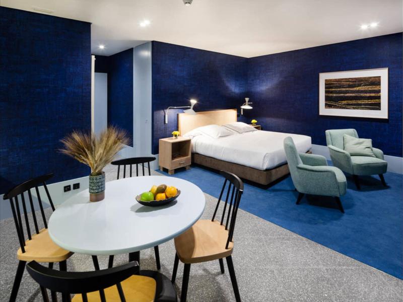 Apartamentos The Arc Carra S - Oda