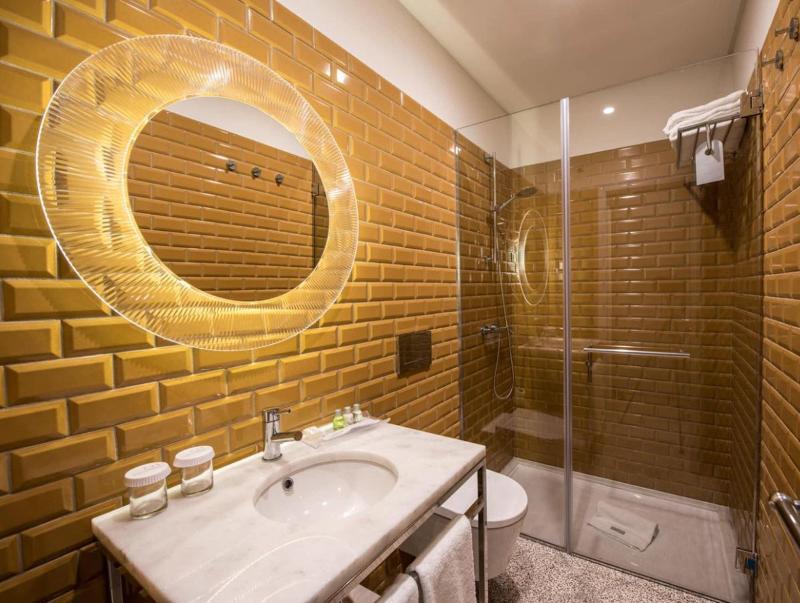 Apartamentos The Arc Carra S - Oda