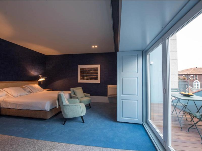 Apartamentos The Arc Carra S - Oda