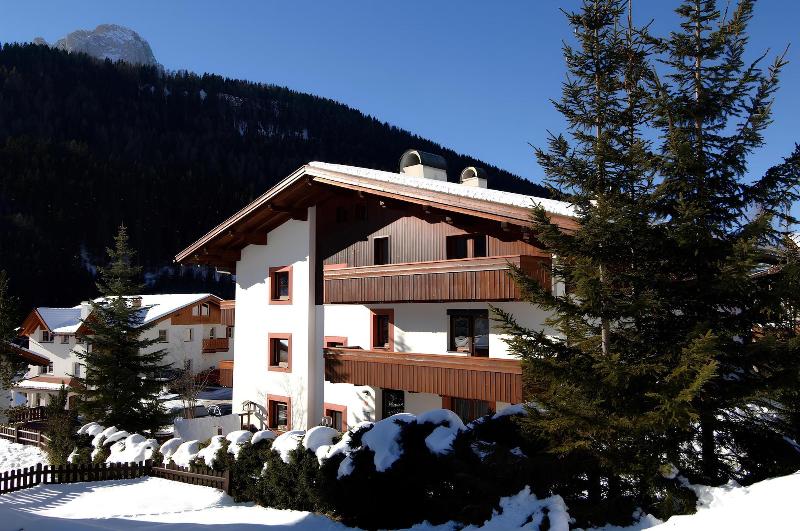 Apartments Lores - Genel