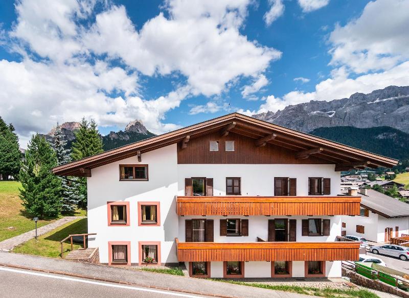 Apartments Lores - Genel