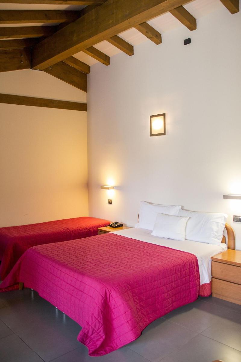 Hotel Parini - Oda