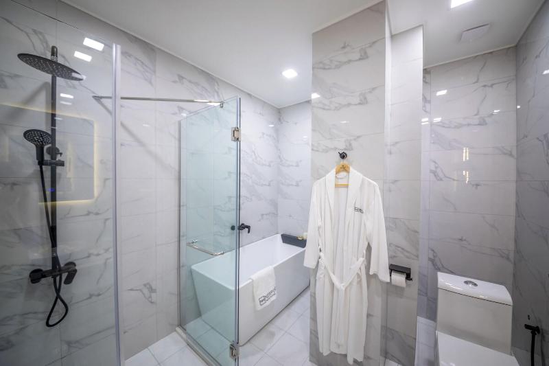 Newport Hotel Kutaisi - Oda
