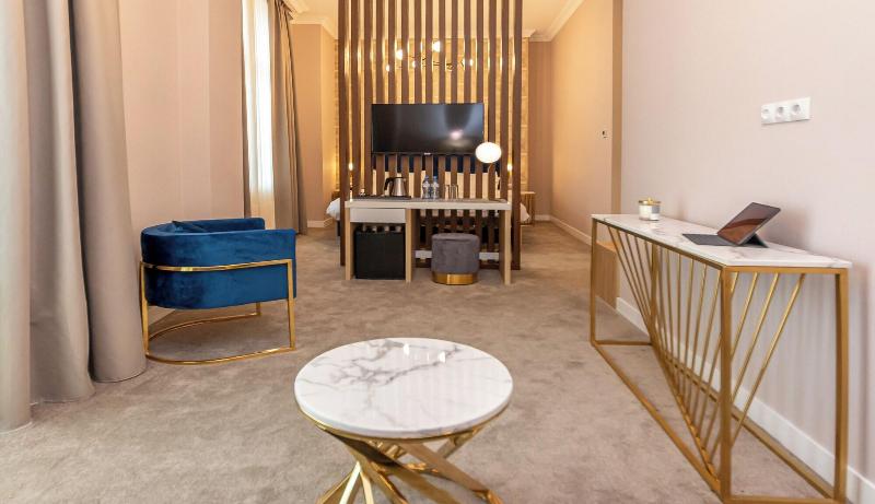 Newport Hotel Kutaisi - Oda