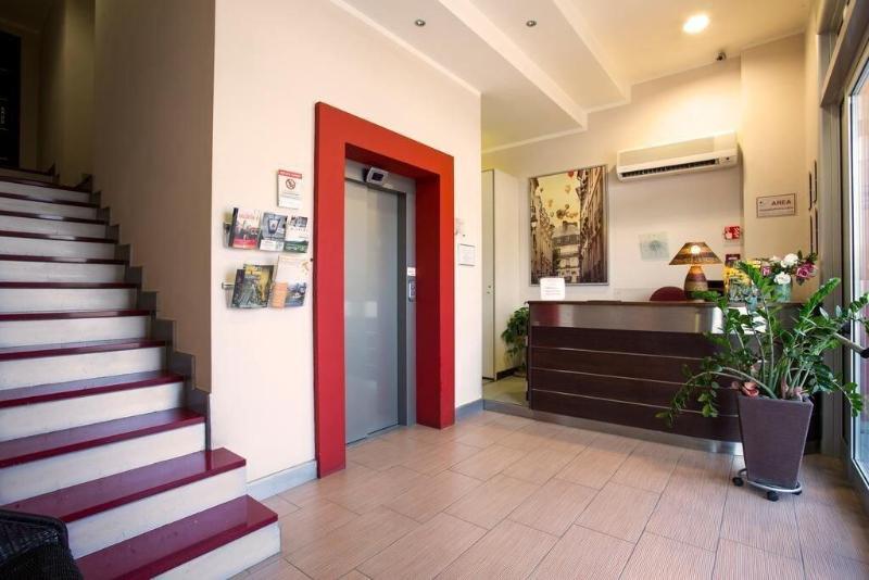 Easy Space - Lobi