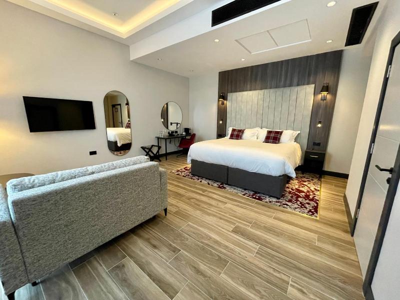 Tynecastle Park Hotel - Genel