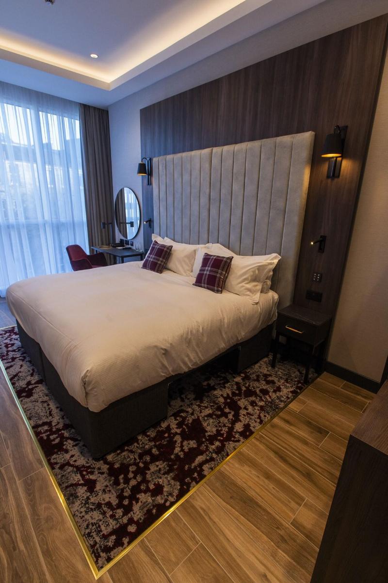 Tynecastle Park Hotel - Oda