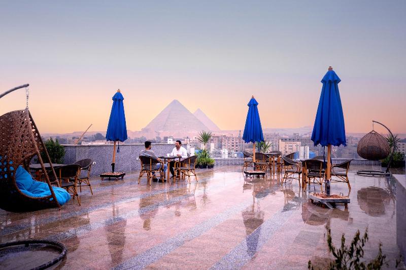 Blue Pyramids Eyes Hotel - Genel
